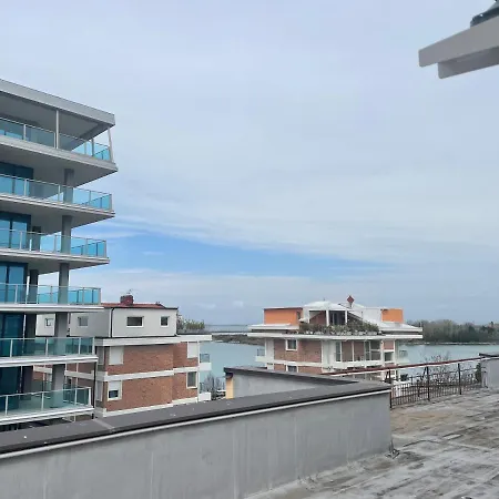 Appartement In Gioiosa *